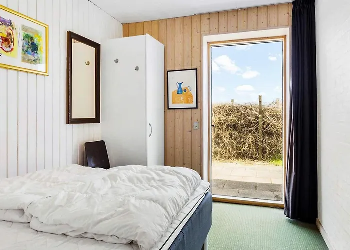 Feriehus 24 Person In Lokken-by Traum *